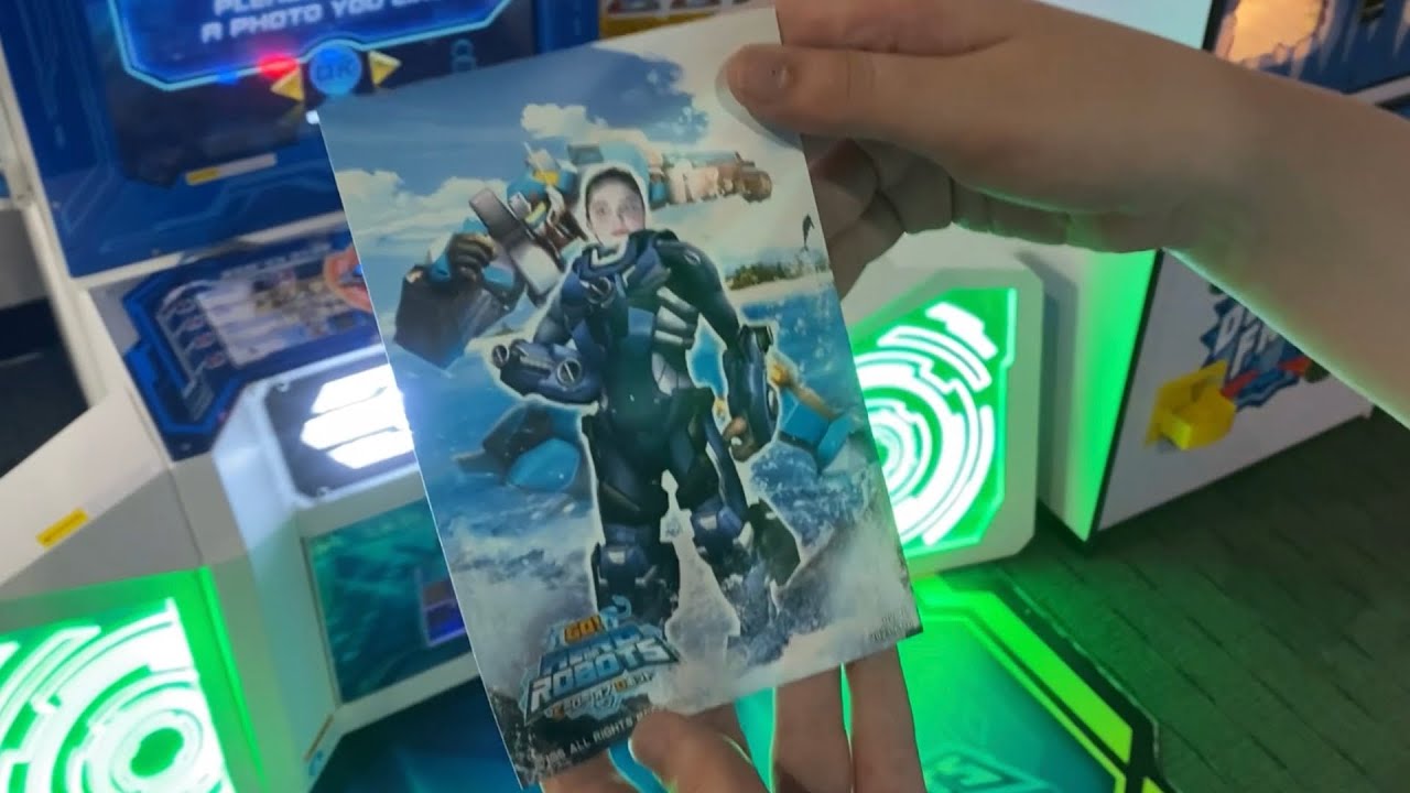 Playing Transform Hero of Robots