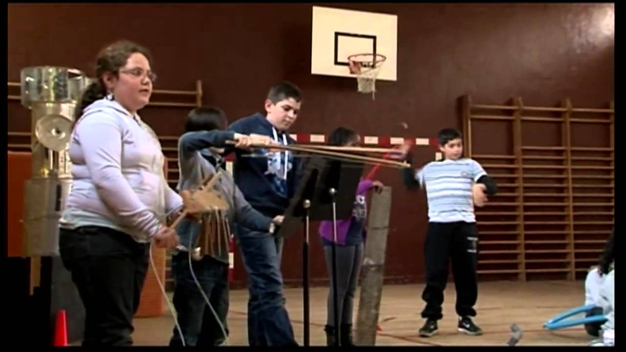 Reportage ZIZANIES - Résidence artistique en écoles
