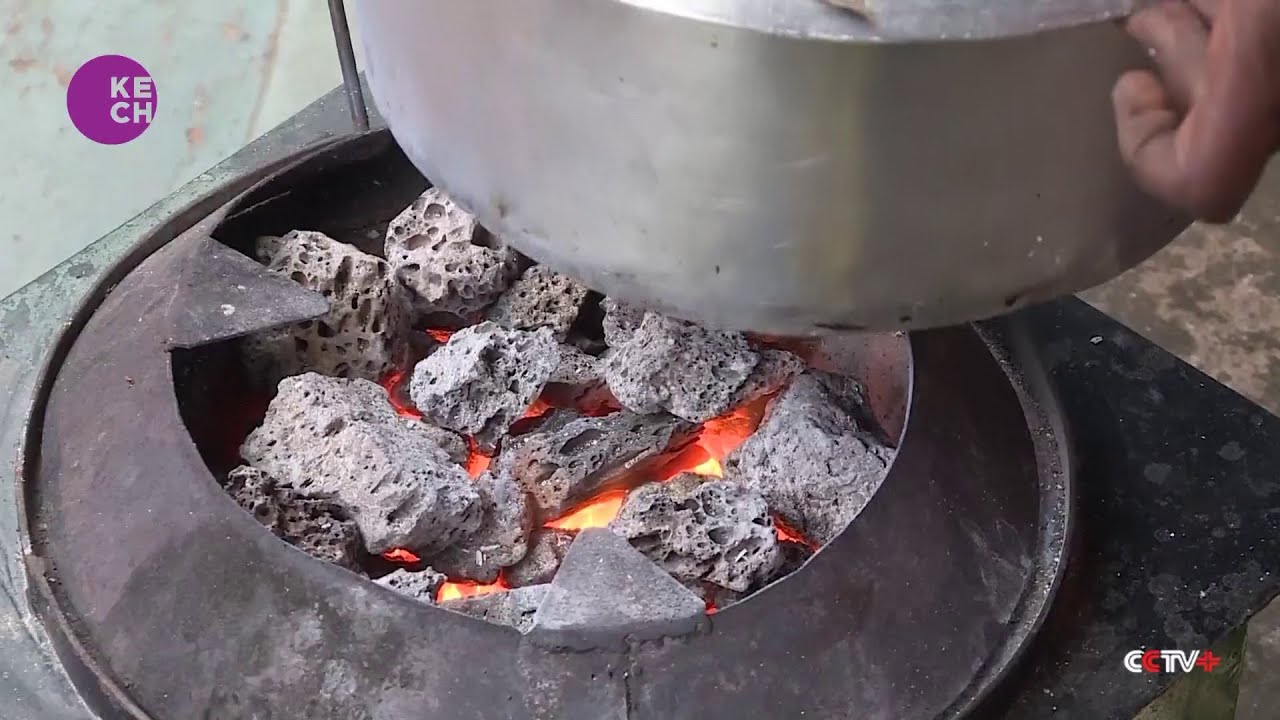 Rising cooking gas prices force Ugandans to seek cheaper alternatives