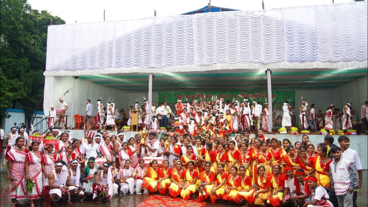 karma dance by KHARIYA SANGH.St Xavier's college Ranchi
