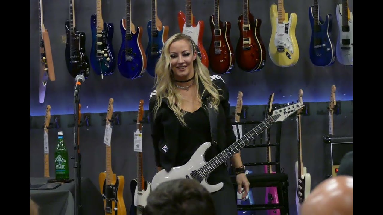 Nita Strauss - Poison - JIVAX2 Demonstration - Guitar Center Houston - 11-02-22