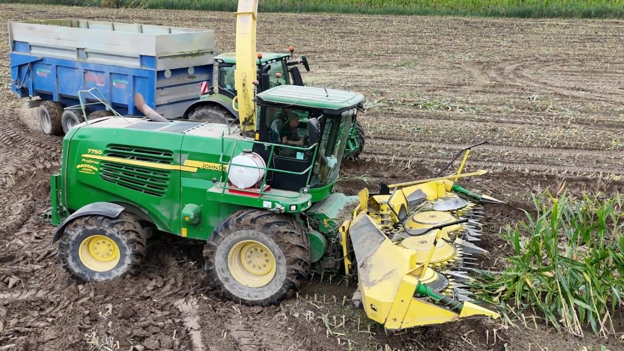 JOHN DEERE 7750 2025 Измельчение кукурузы для производства биогаза