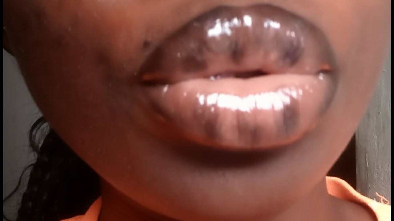 How to Get Perfect Glossy Lips | clear Lip Gloss Tutorial