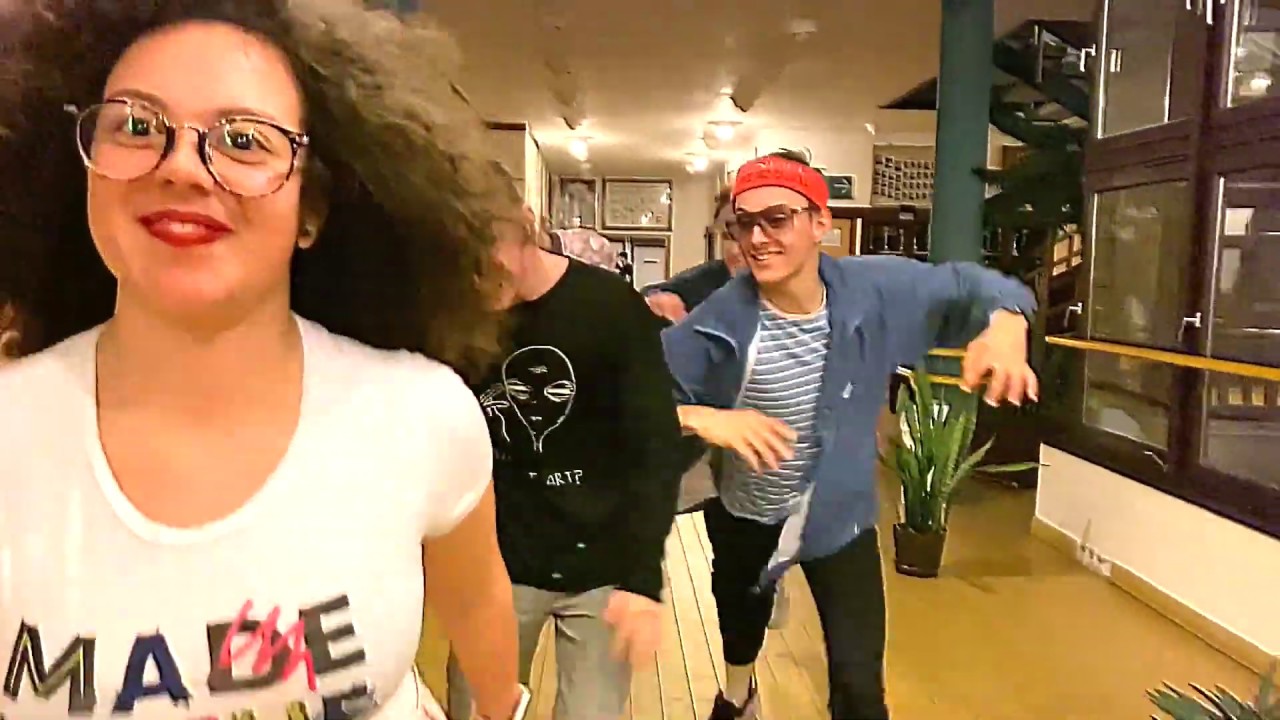 Running in the 90s - 10.A Kampányfilm - Dobó Katalin Gimnázium 2020