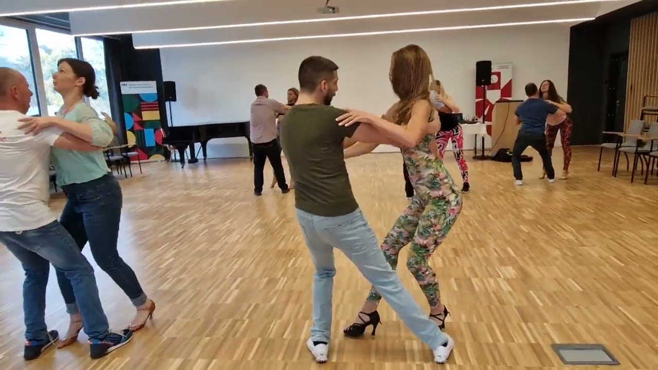 Bachata Newplace kombó