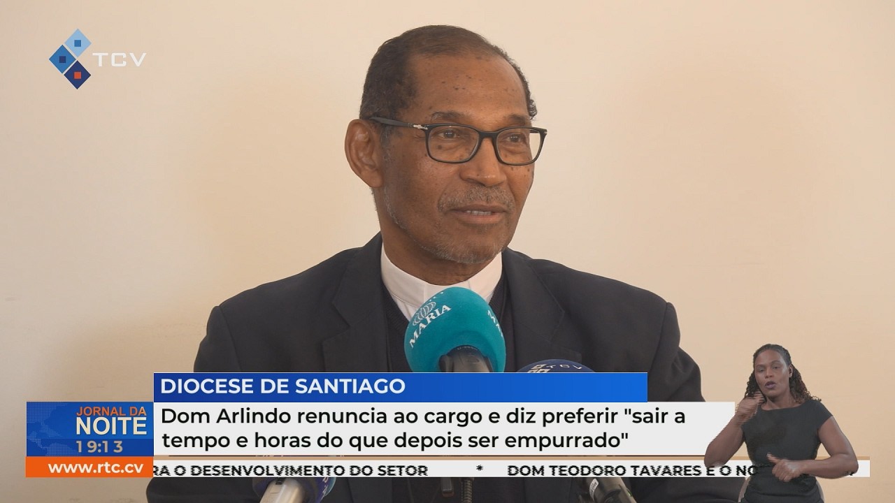 Dom Arlindo renuncia ao cargo e diz preferir 