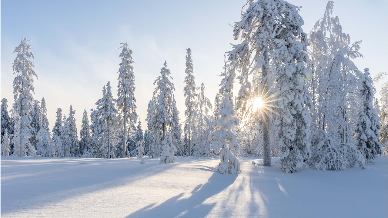 Snowshoe hiking in a winter wonderland in Austria with my Tubbs Mountaineer - Teufelstein