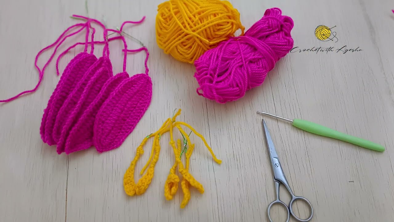 Easy Crochet Flower for Decoration | Beginner-Friendly Crochet Tutorial (Urdu/Hindi)