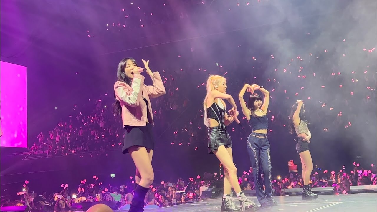 BLACKPINK - BORN PINK WORLD TOUR - Forever Young - Amsterdam 22-12-22