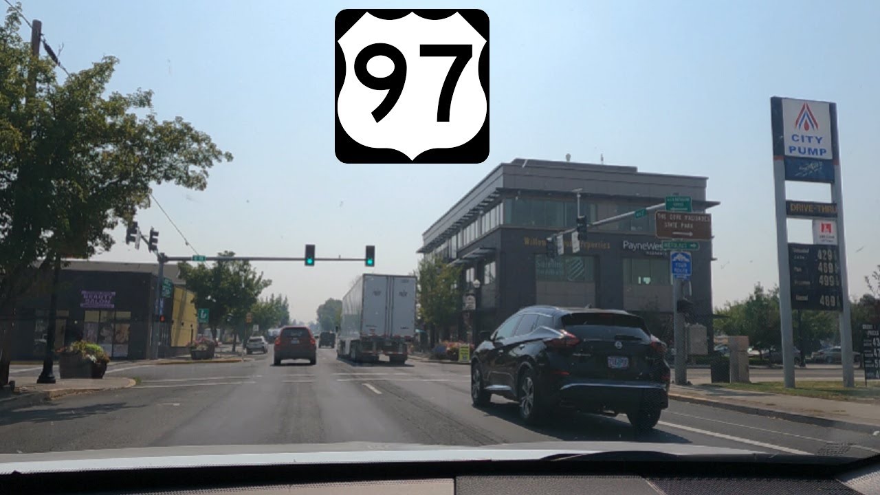 ⁴ᴷ⁶⁰ Driving SW 5th Street (US Route 97) in Madras, Oregon