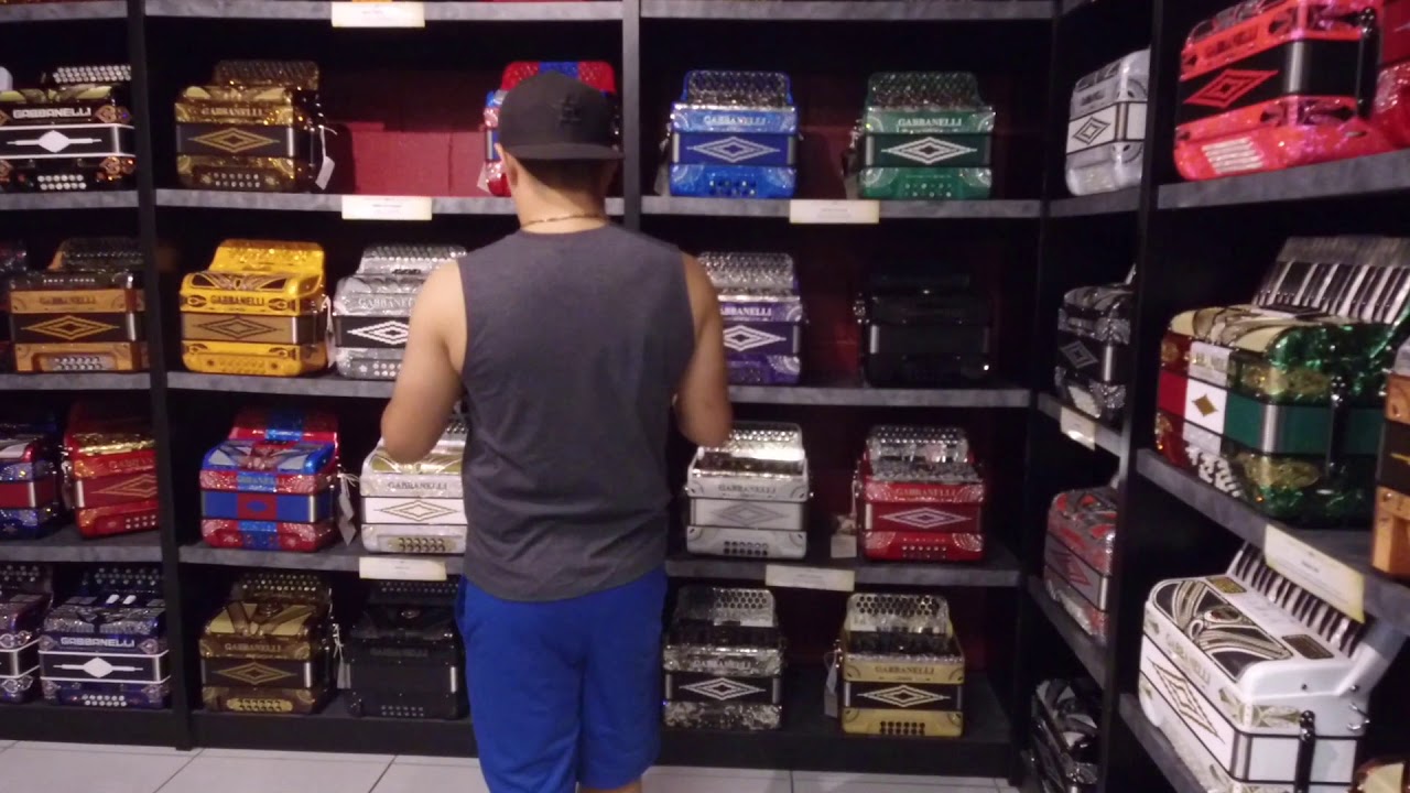 Tienda Gabbanelli (Checa El Nuevo Modelo)  #ELMUSICONACO Y #COCHOMusic