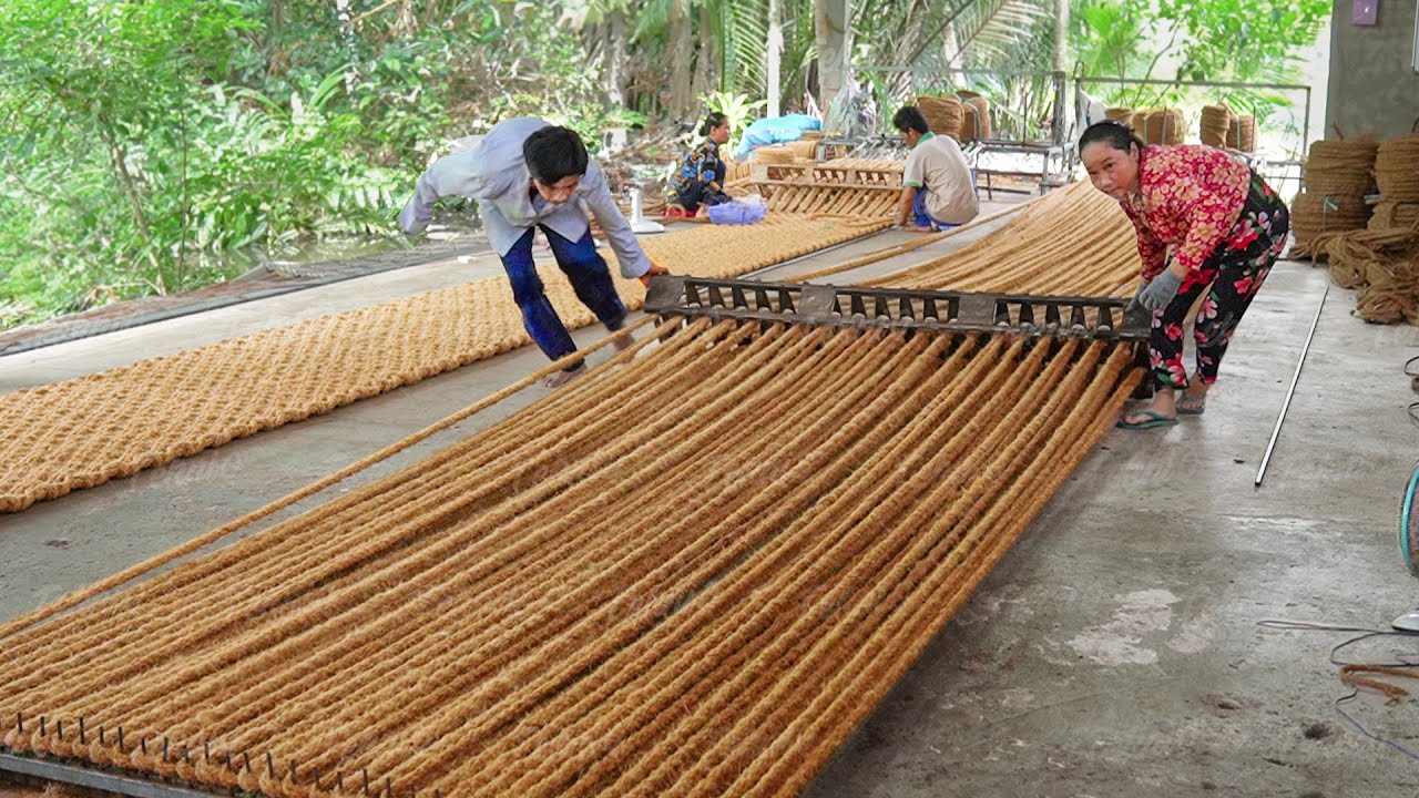 Amazing Process of Producing Giant Mats With Coconut Husks