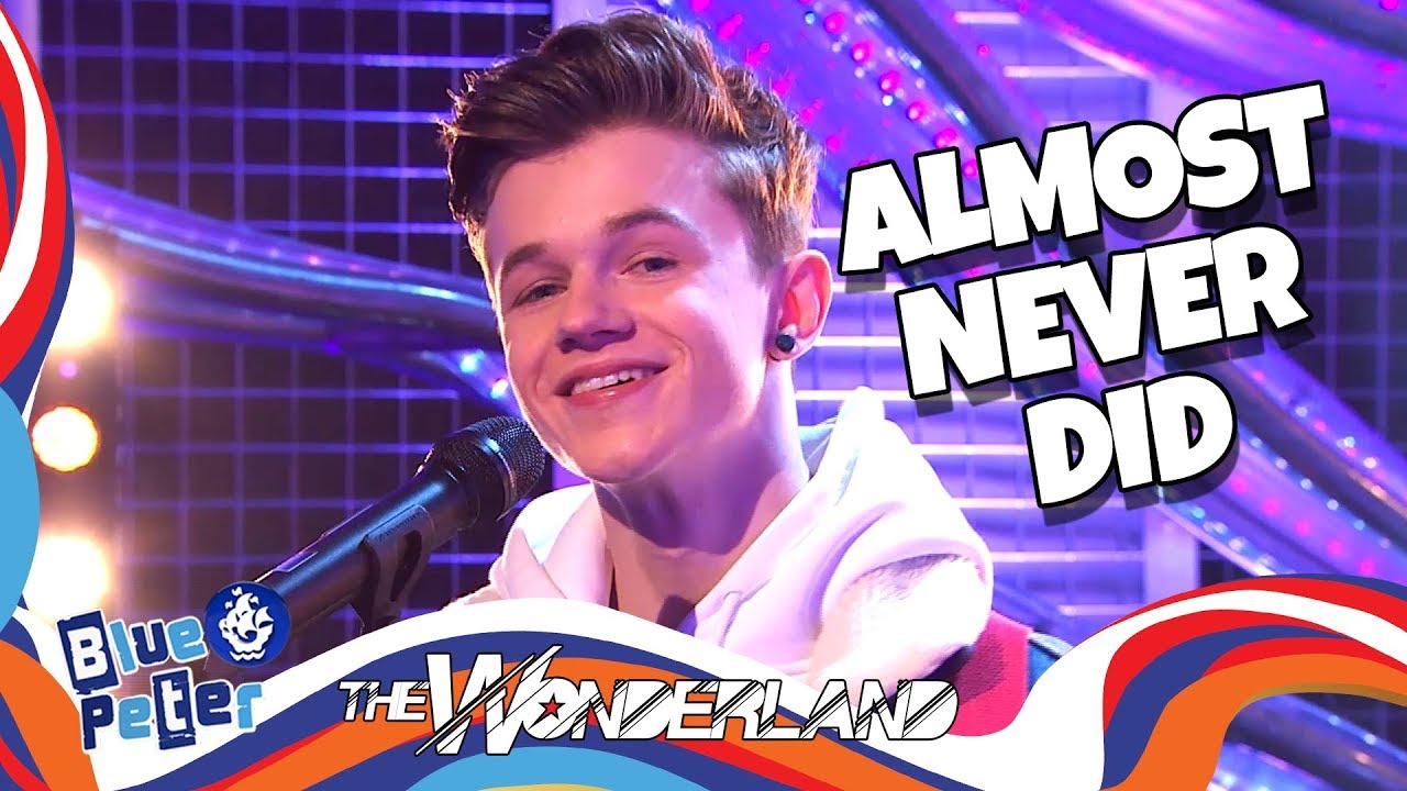 The Wonderland perform 