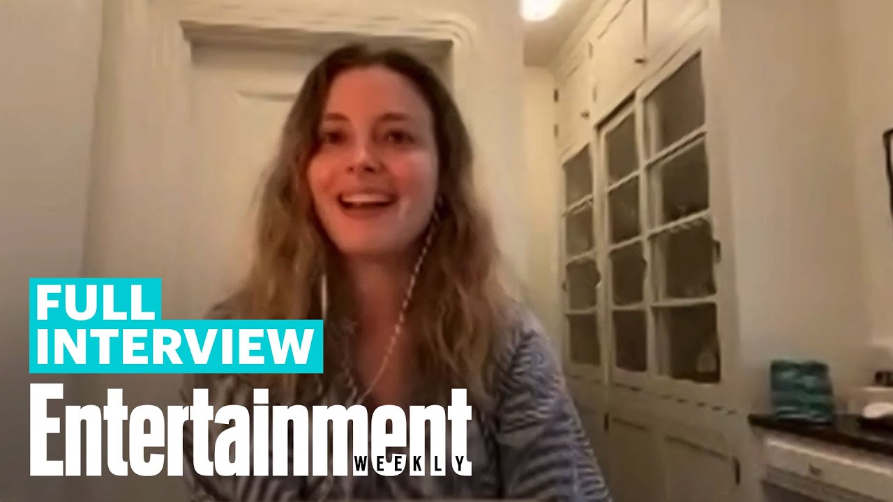 Gillian Jacobs On 'Community' Season 6 | EW's Binge | Entertainment Weekly