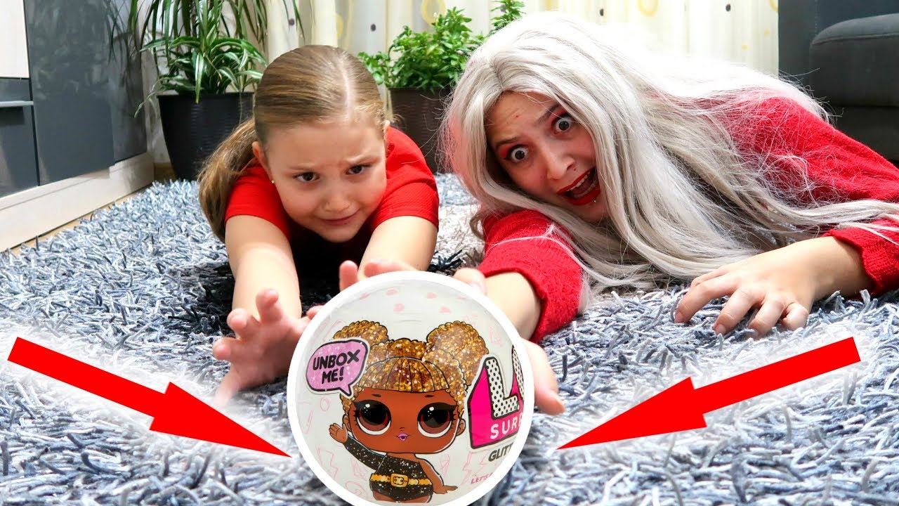 Vasilisa A FURAT Bila LOL GLITTER a lui Betty