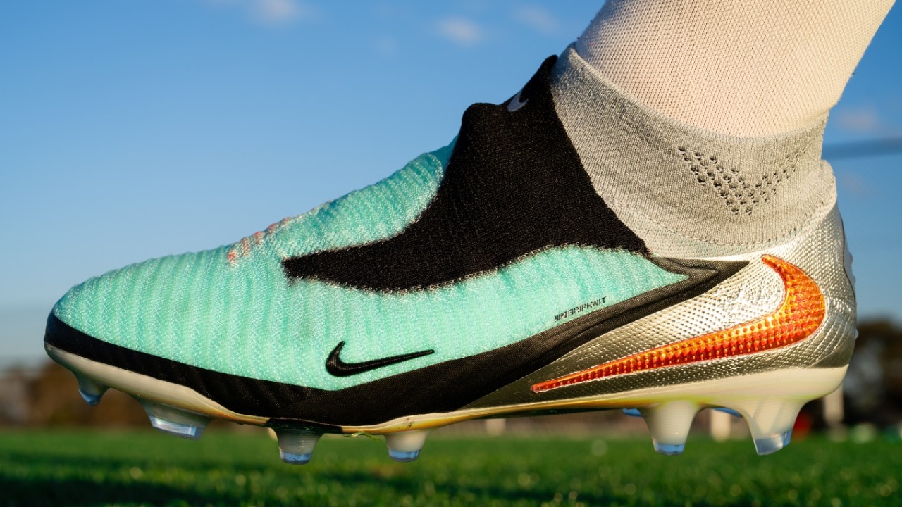 Absolutely Fantastic Knit Football Boots | Nike Phantom 6 High FG