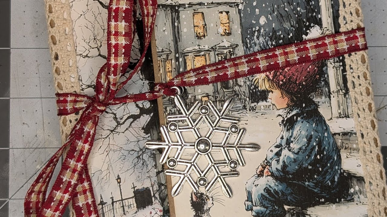 Adorable Christmas journal folio made from junk! 