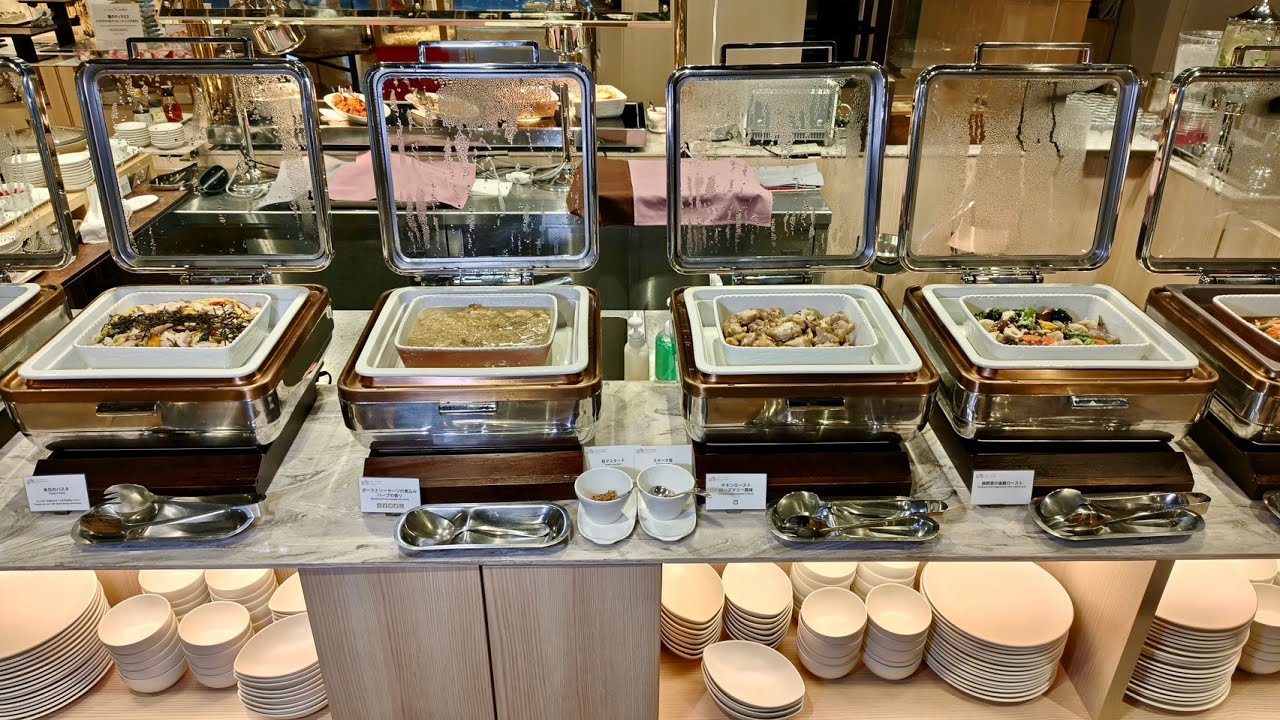 Meat & Strawberry Buffet in Namba, Osaka | Premium All-You-Can-Eat Experience