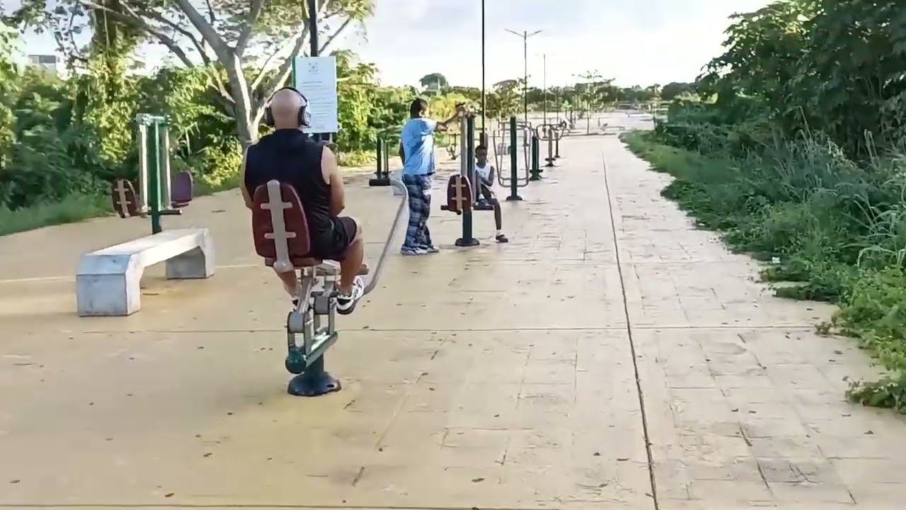 Un recorrido por la ciudad Juan Bosch RD 🇩🇴 🌇 😅🚶