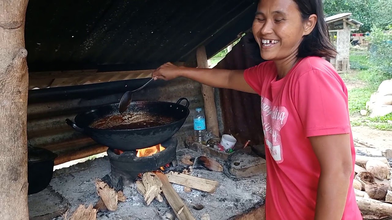 GUMAWA KAMI NI ATE BEBE NG BALIKUTSA(candy)