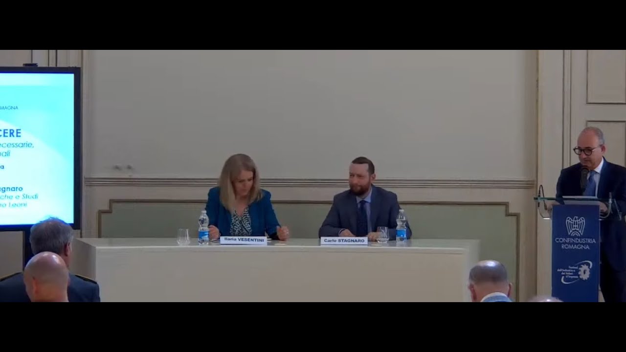 Liberalizzare per crescere | Ilaria Vesentini intervista Carlo Stagnaro