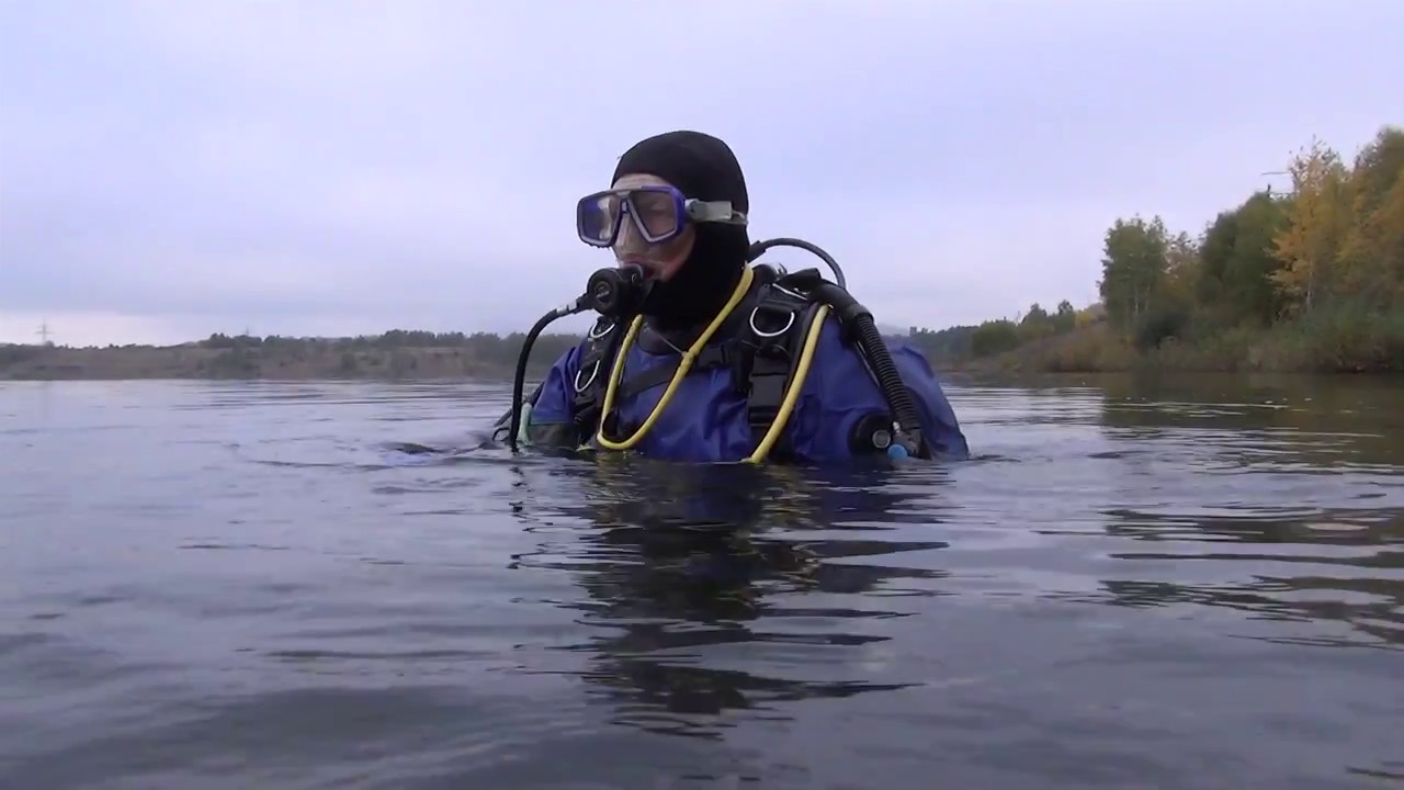 Tauchen im Gombether See (Borken)