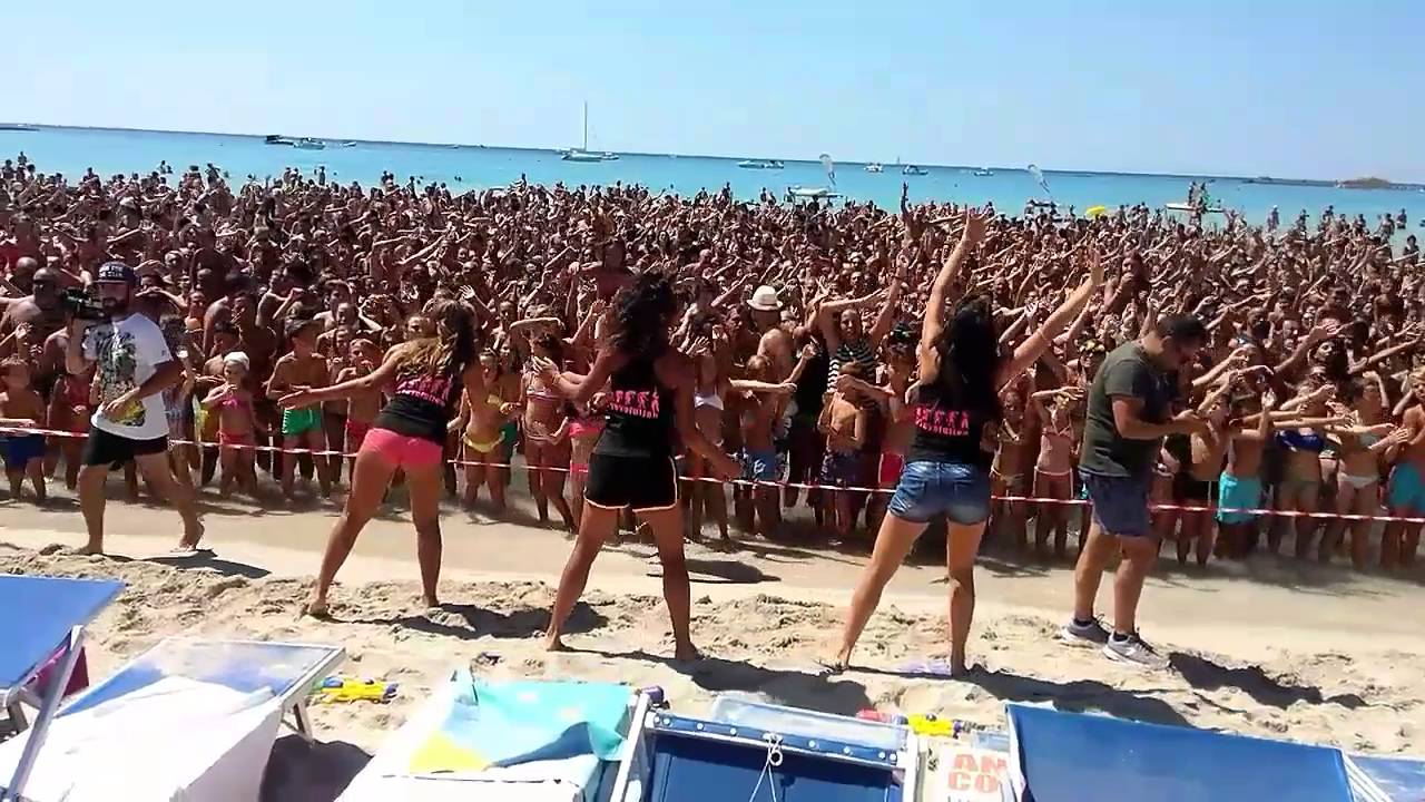Andiamo a Comandare. Porto Cesareo. Le Dune. Tabù. Salento. 2016