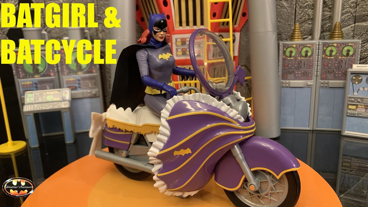 McFarlane Batgirl & Batgirl Motorcycle 1966 Batman Classic TV Series Retro Action Figure Review