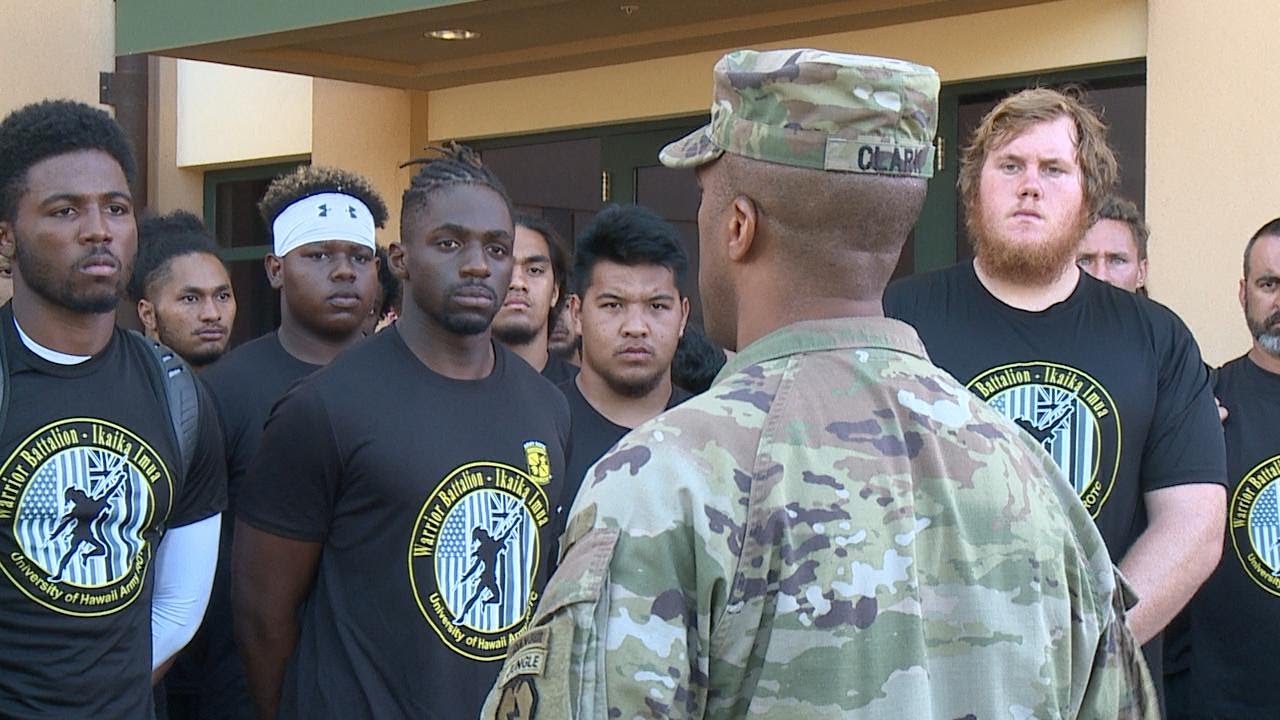'Bows visit Schofield Barracks for U.S. Army training activities