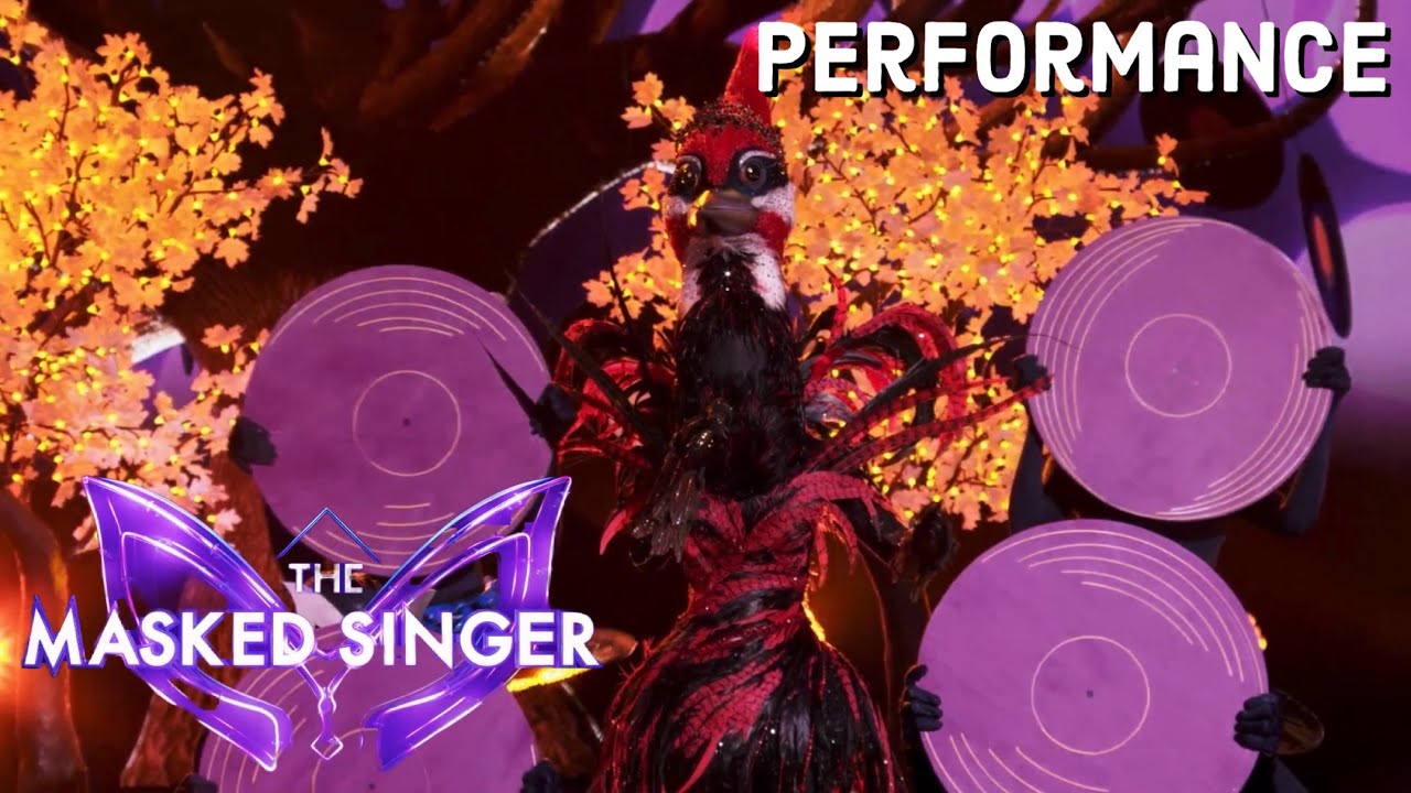 Woodpecker sings “Put Your Records On” by Corinne Bailey Rae | THE MASKED SINGER | SEASON 12