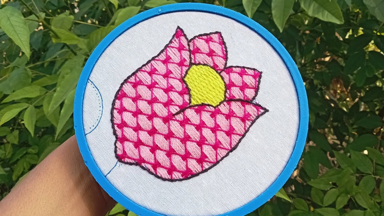 como rellenar un tulipán#11 con una linda puntada ideal para cualquier diseño desde frutas, canasta.