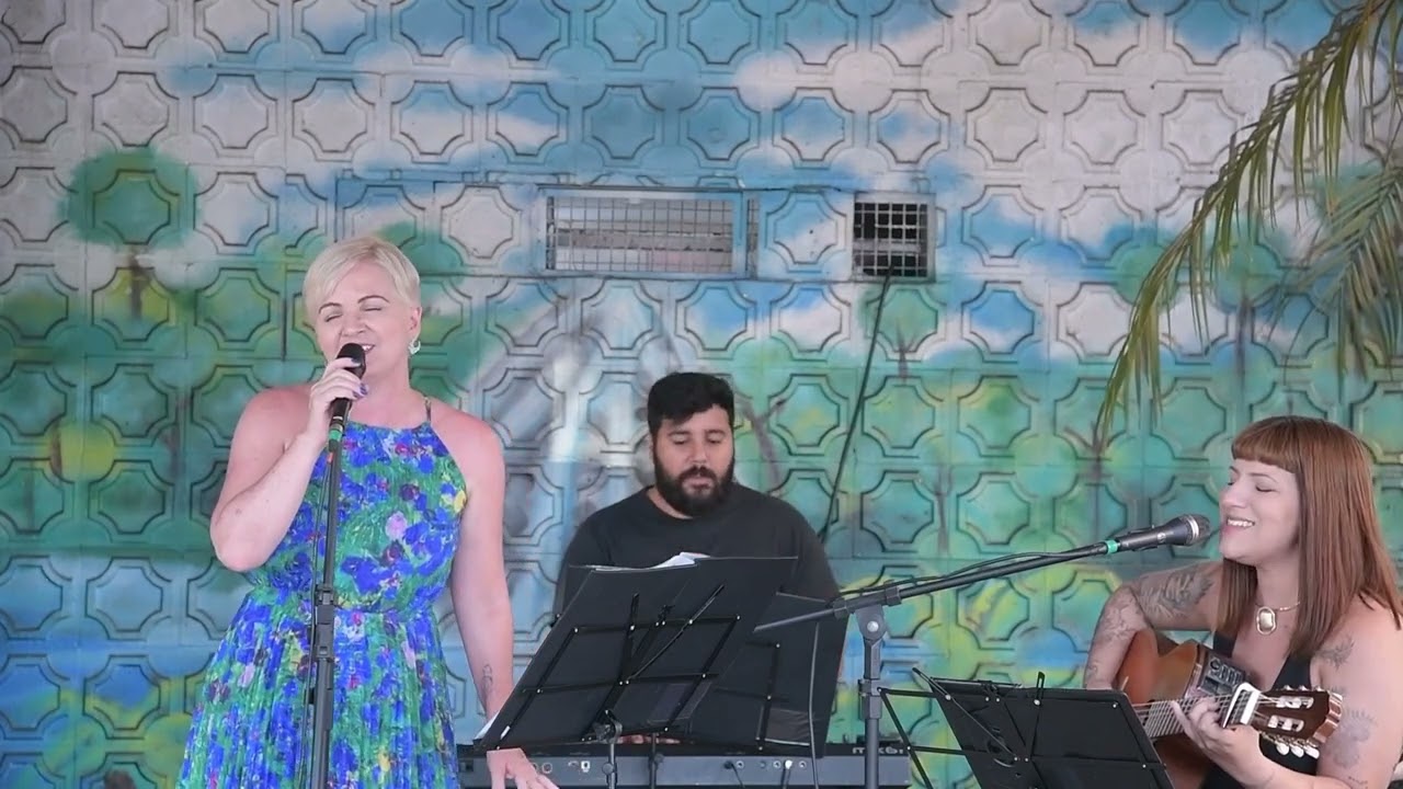 PATUCA  NA SUA ESTANTE COVER AO VIVO
