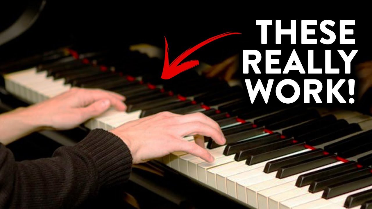 5 FAKE piano skills that make BEGINNERS sound like PROS