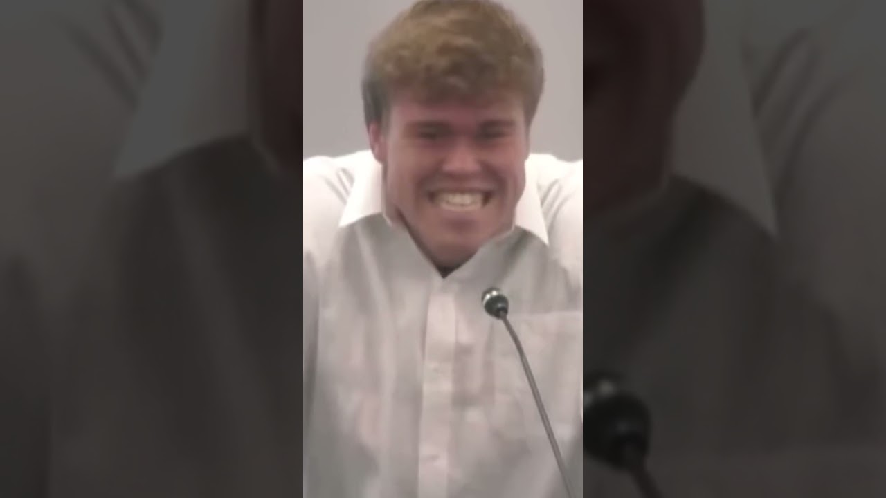 Шутка с пердежом на заседании городского совета 😭#розыгрыш #шорты