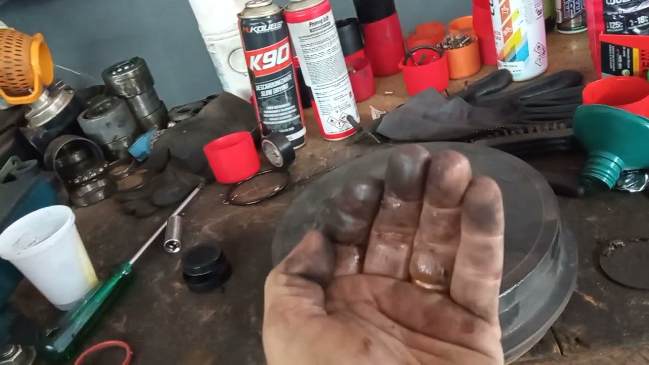 Troca do rolamento traseiro do clio