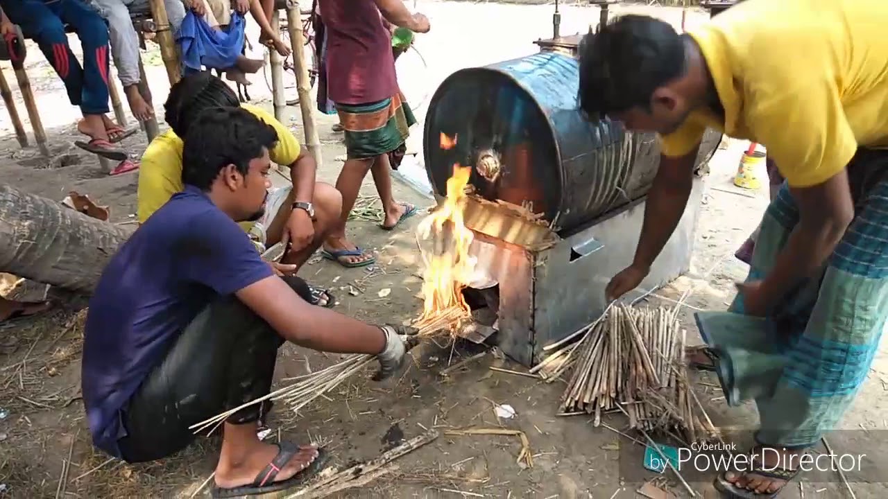 পরিত্যাক্ত পলিথিন এবং প্লাষ্টিক থেকে জ্বালানি তেল তৈরি।