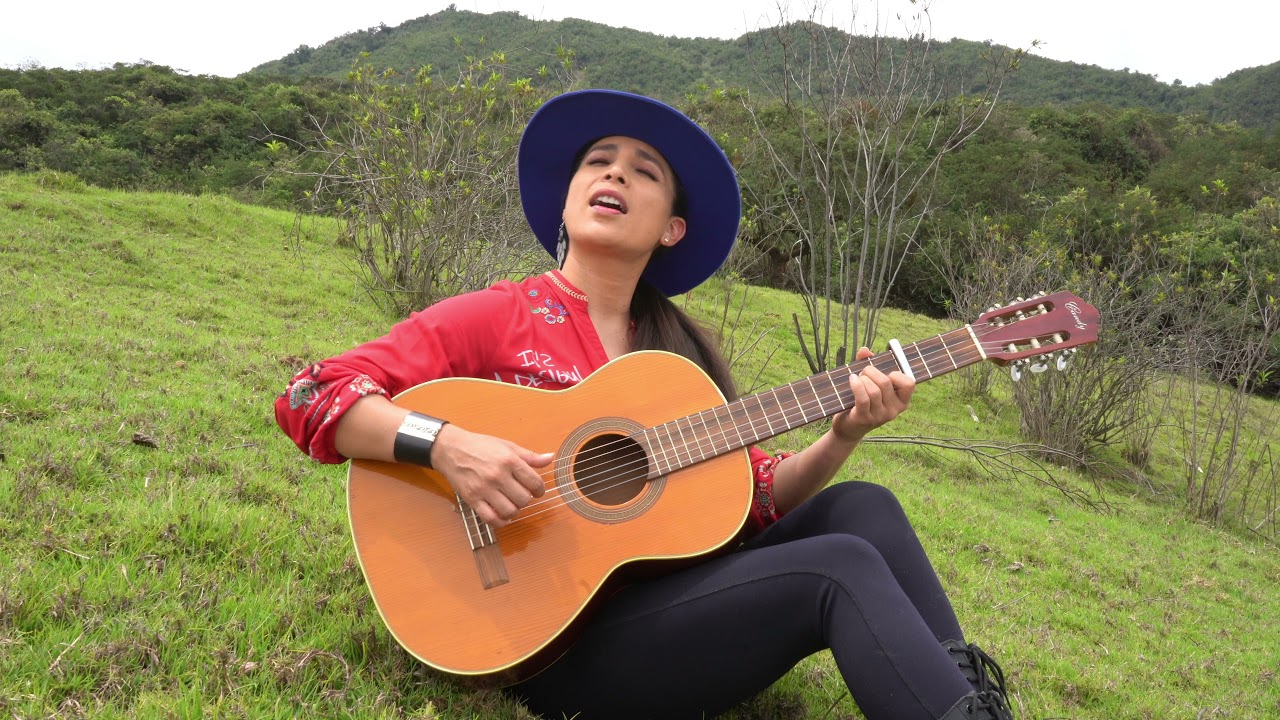 EN MI SOLEDAD Y VIDA - DAMARIS (Acústico)