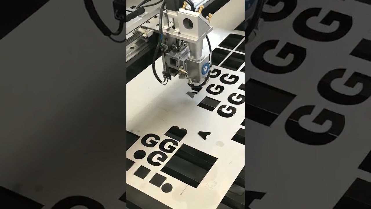 Nonmetal Laser cut  machine price with 150W 200W CO2 Laser  for stainless steel 1mm cutting  metal