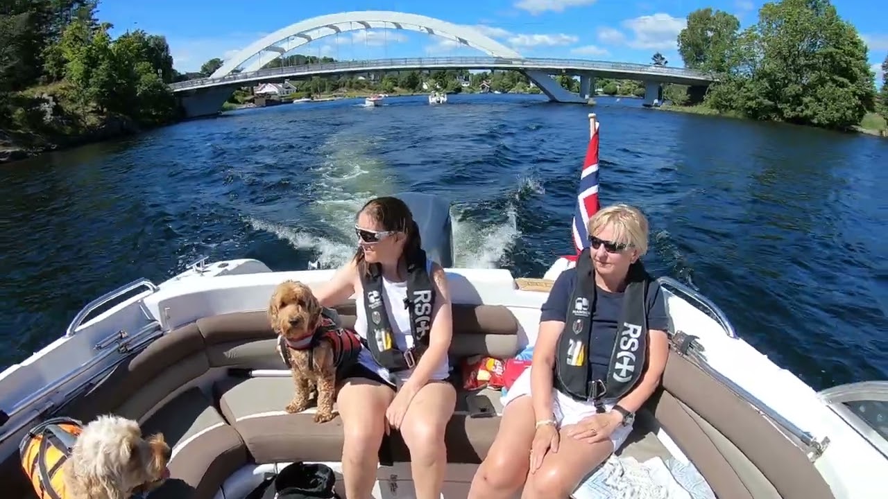 Hisøy rundt i båt. Nidelva i Arendal