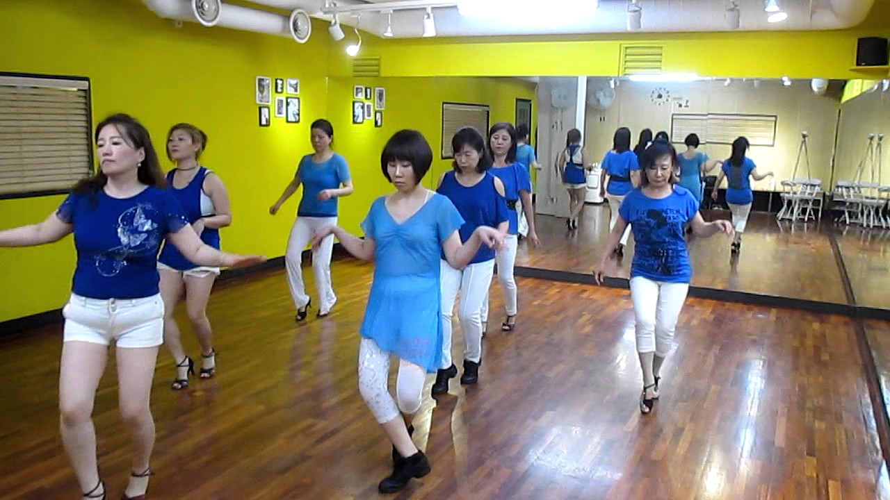 BILLIE JEAN (by Liz Surrey & Jacqui Fields) - Line Dance (Demo & Walk Thur)