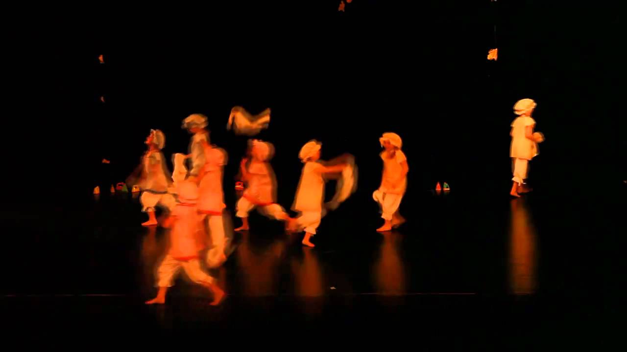 Pradlenky - Podzimn&iacute; doteky 2010 - Tanečn&iacute; &scaron;kola Česk&aacute; Třebov&aacute;