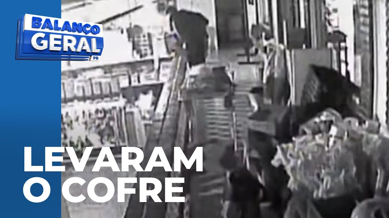 Criminosos invadem loja, se esfor&ccedil;am para levar cofre de 150 quilos e fogem de moto