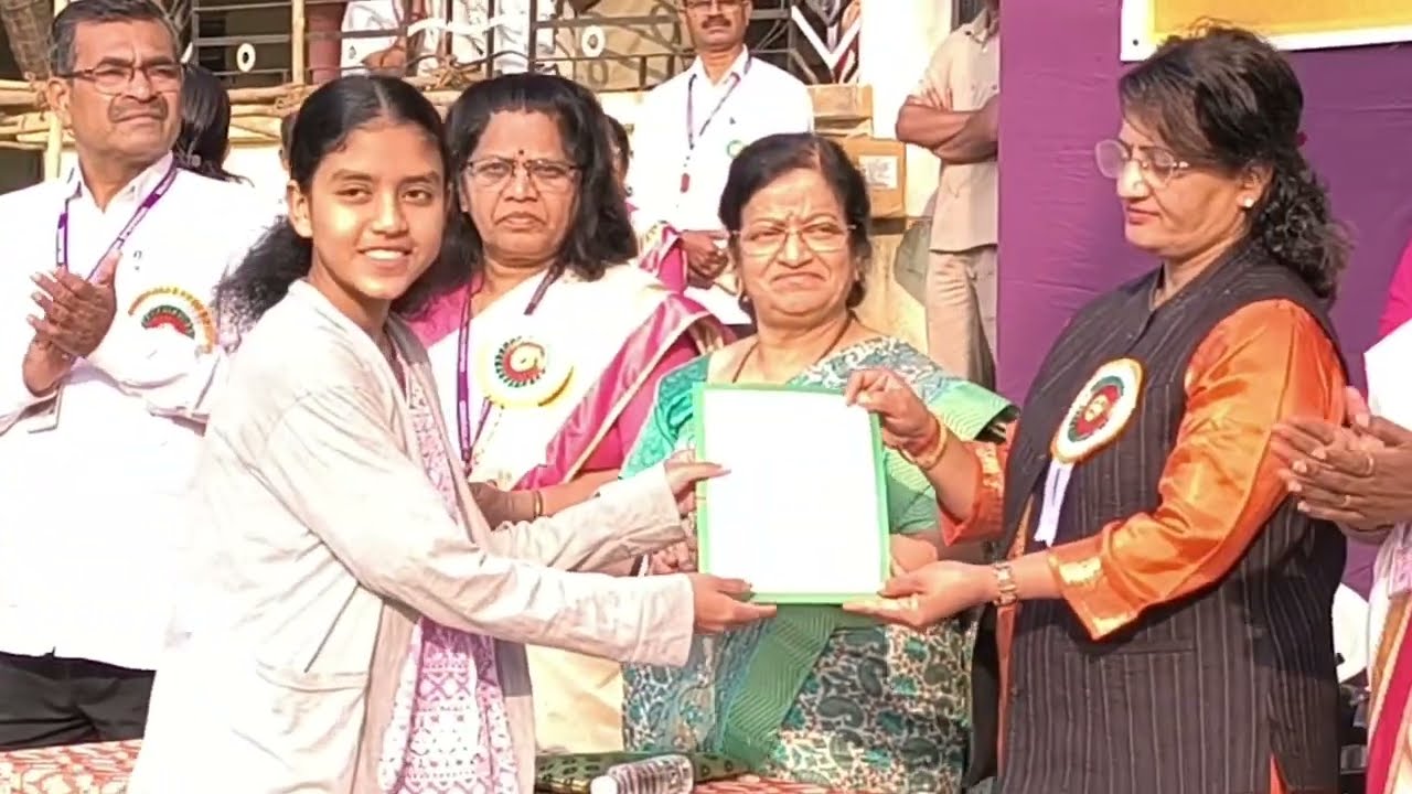 शालेय पारितोषिक समारंभ 2026 उषाराजे हायस्कूल, कोल्हापूर