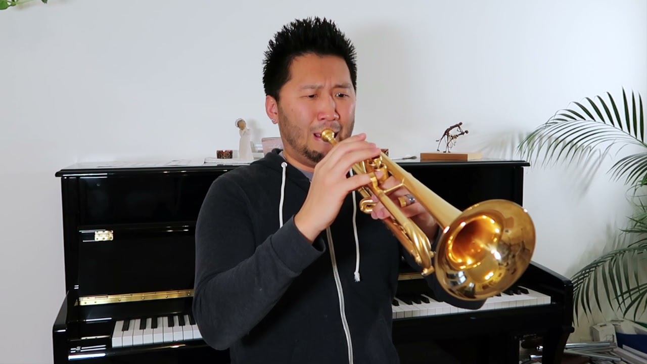 Joe Babiak with his Tumultus trumpet made by Martin B&ouml;hme