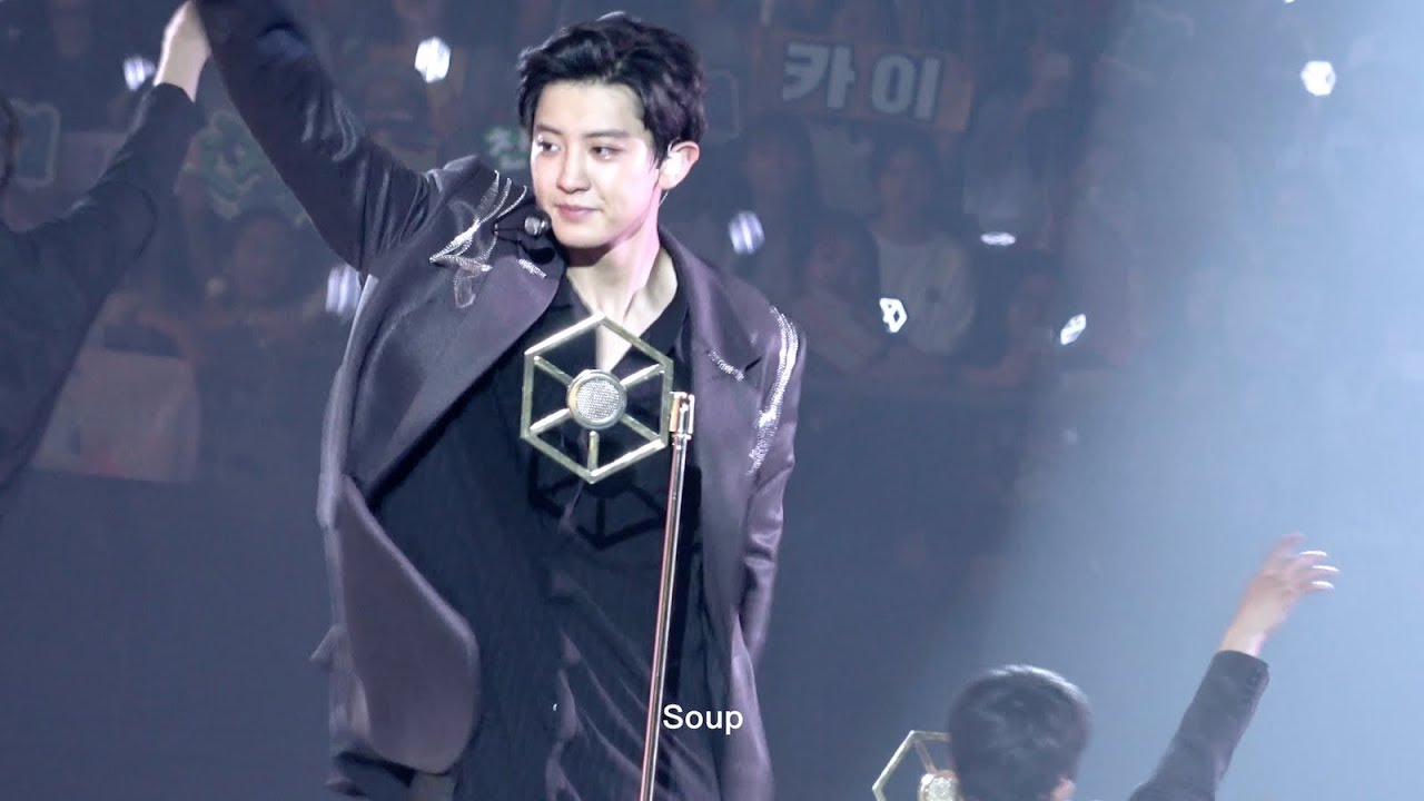 180811 The EℓyXion [dot] in Macau - Boomerang 찬열 CHANYEOL