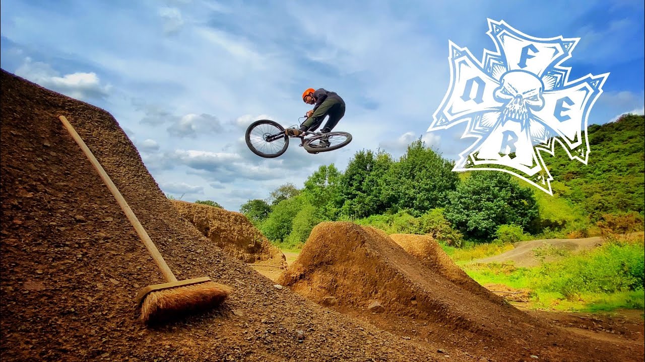 Great Ayton Quarry dirt jump session
