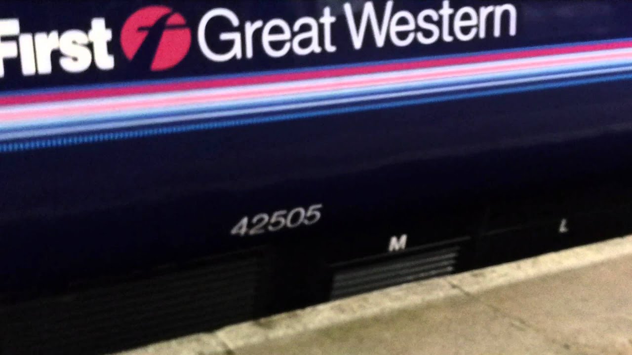 NEW First Great Western exbuffet MK3 coach