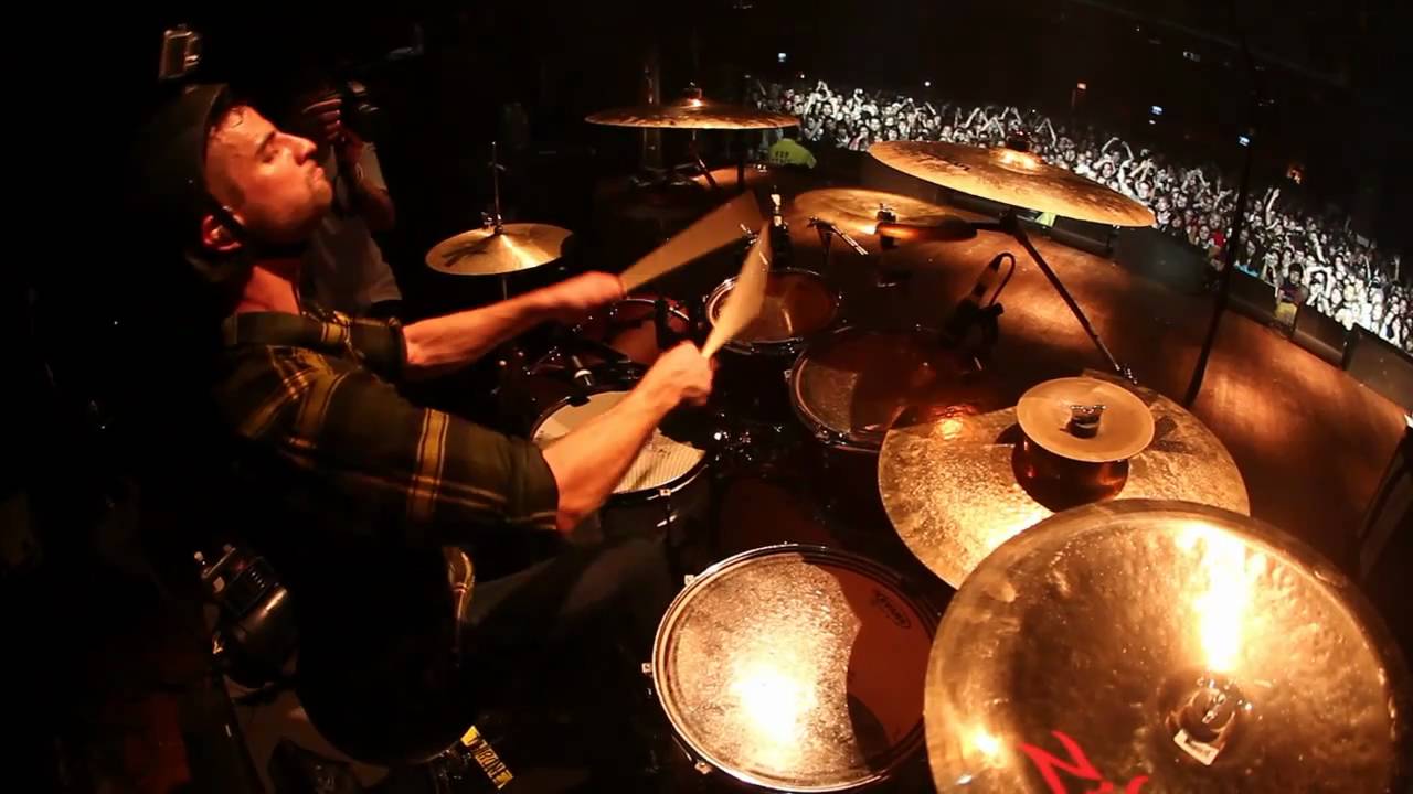 Matt Greiner Drum Solo (Alternative Press Tour 2010)