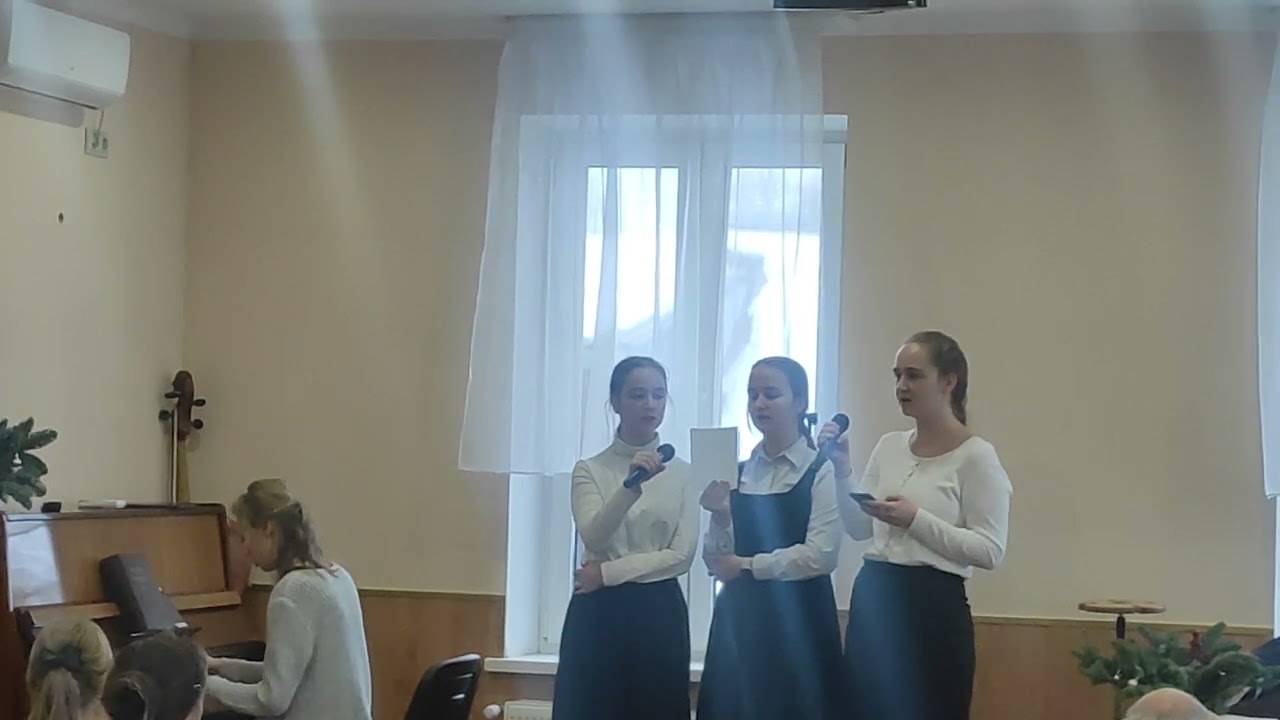 за окном белоснежная вьюга. г.Рогвчев МСЦЕХБ