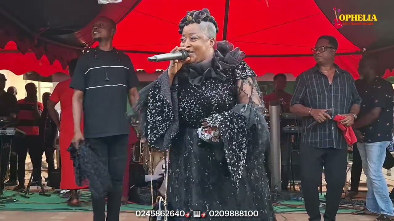 Ophelia and City Band performed with Mama Lydia 